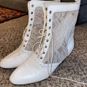 Vintage white booties